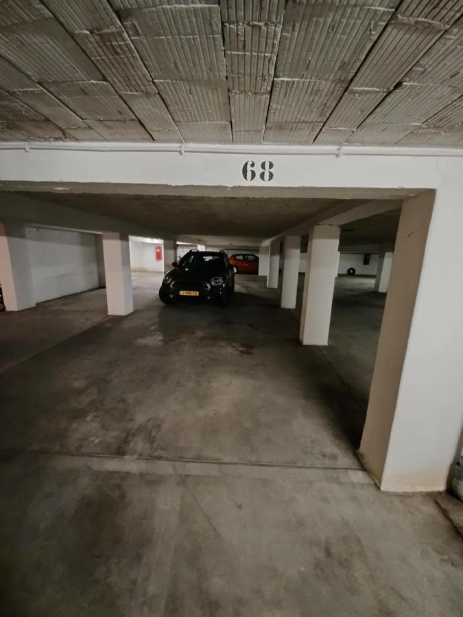 The Banker Antwerpen - Free Parking Apartment Bagian luar foto
